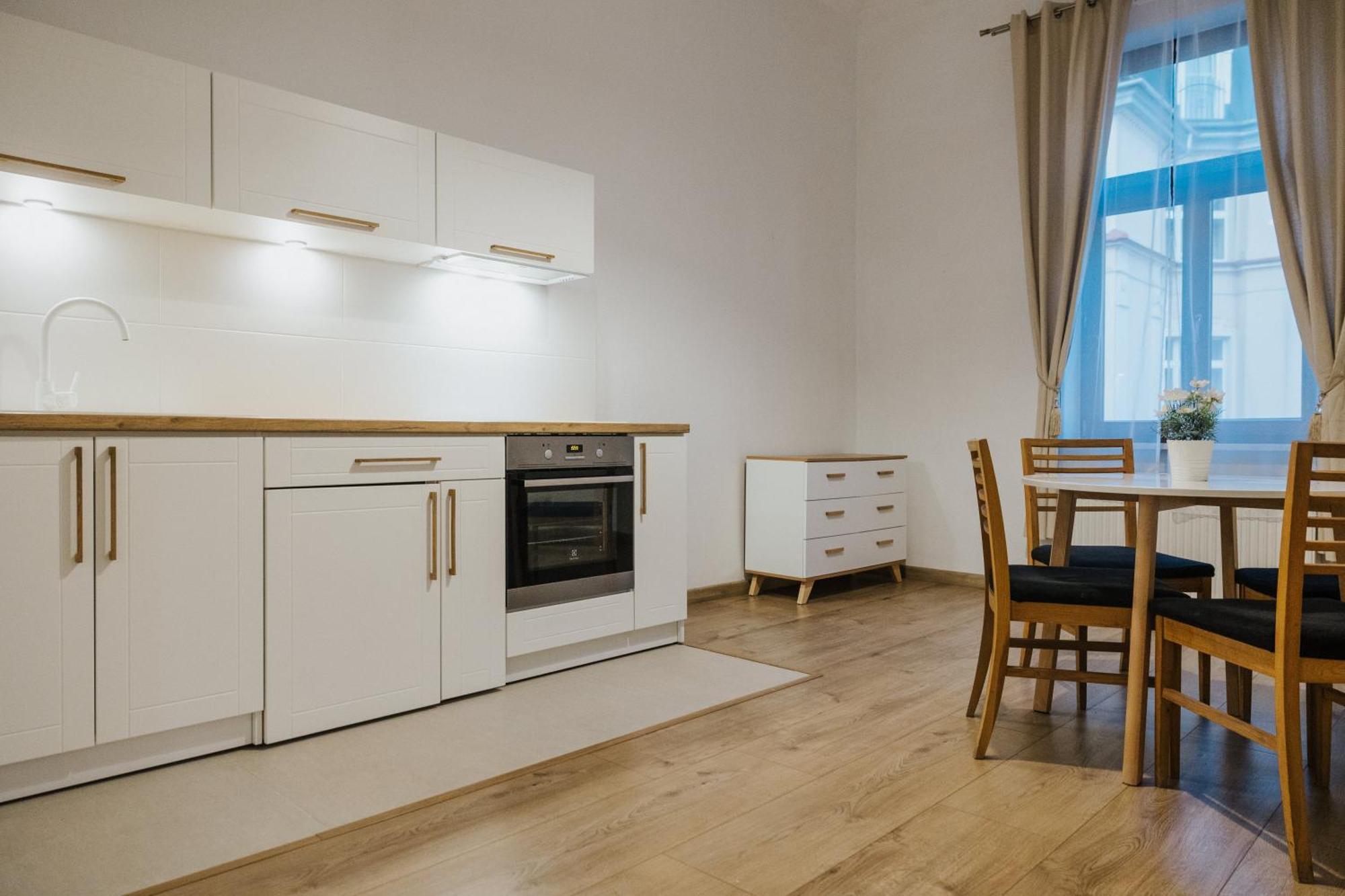 Atticus Apartments Cracovia Exterior foto
