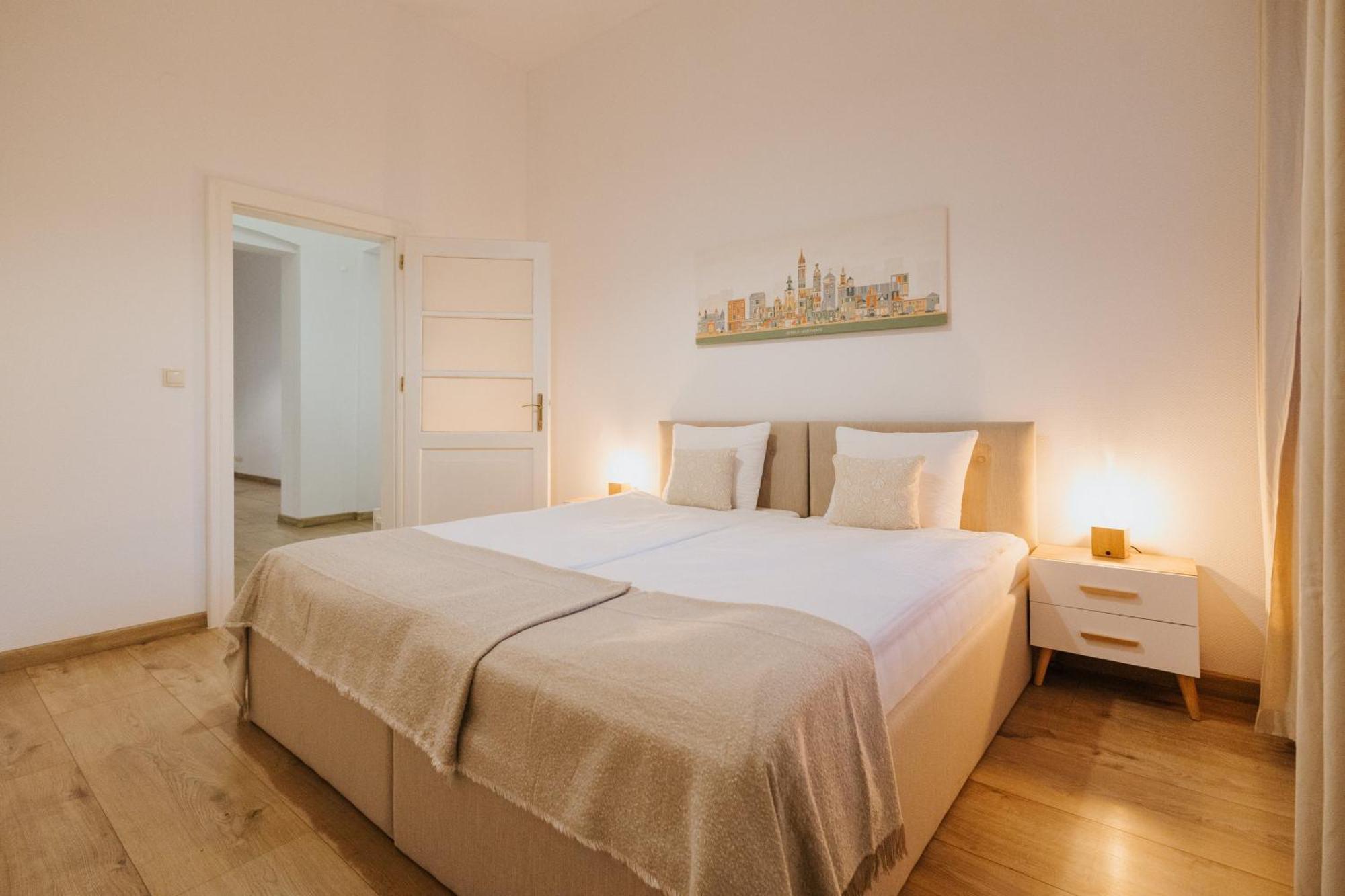 Atticus Apartments Cracovia Exterior foto