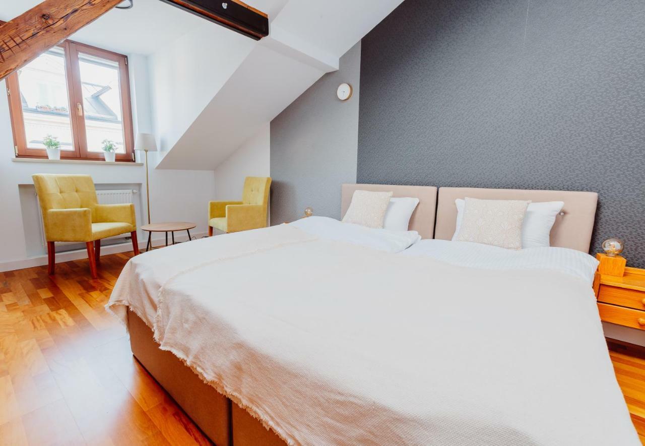 Atticus Apartments Cracovia Exterior foto