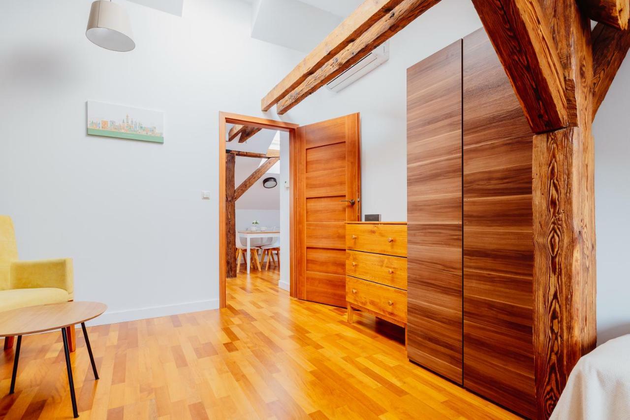 Atticus Apartments Cracovia Exterior foto